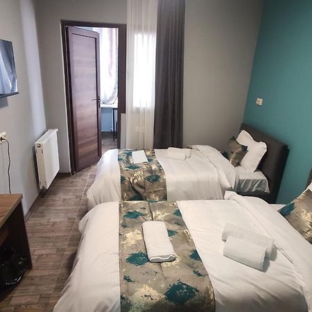Tbilicity Hotel Tbilisi Eksteriør billede
