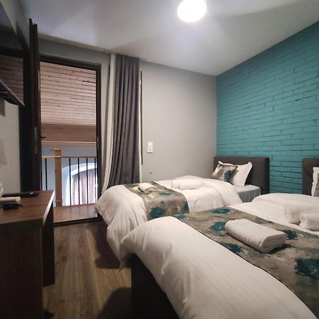 Tbilicity Hotel Tbilisi Eksteriør billede